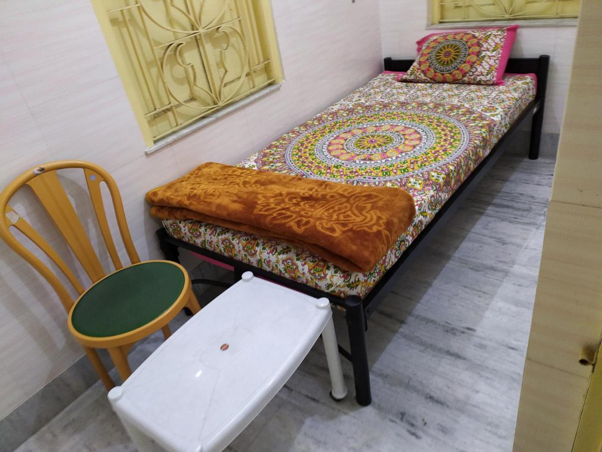Chandannagore Guest House Колката Екстериор снимка