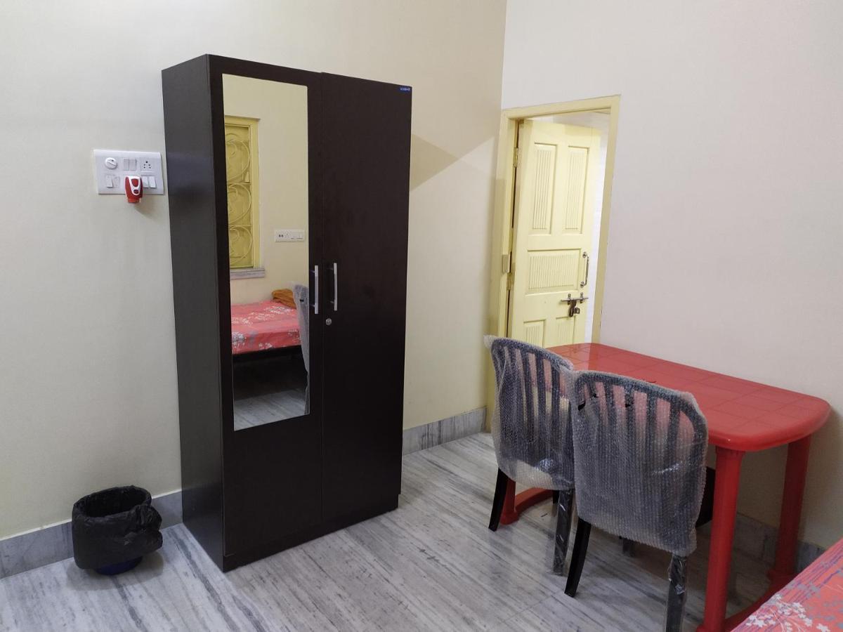 Chandannagore Guest House Колката Екстериор снимка